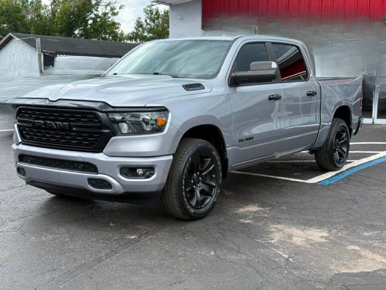 2023 RAM 1500 Big Horn Crew Cab SWB 4WD