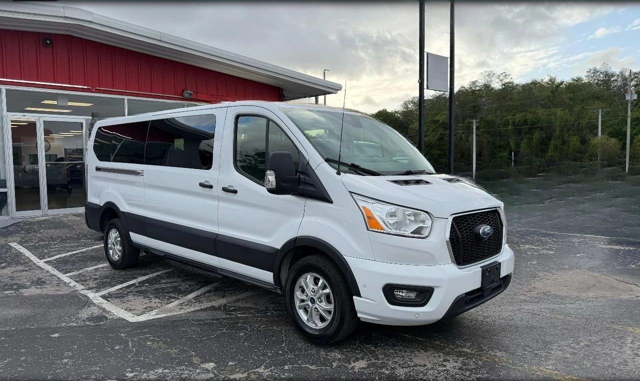 2021 Ford Transit 350 Wagon Low Roof XLT w/Sliding Pass. 148-in. WB